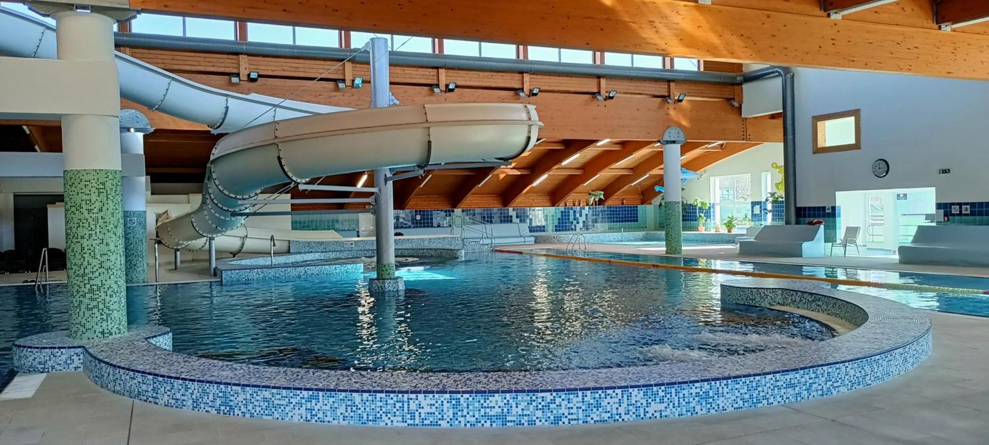 Apartman C409 V Arealu Wellness Hotelu Frymburk Eksteriør billede